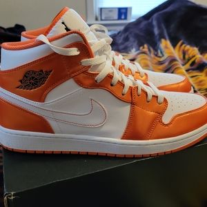 Jordan 1's